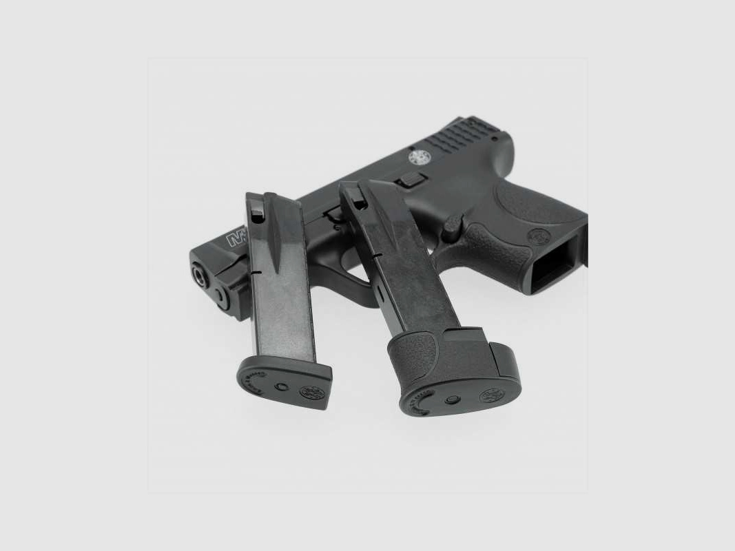 Smith & Wesson M&P9c 9 mm P.A.K. blank firing pistol