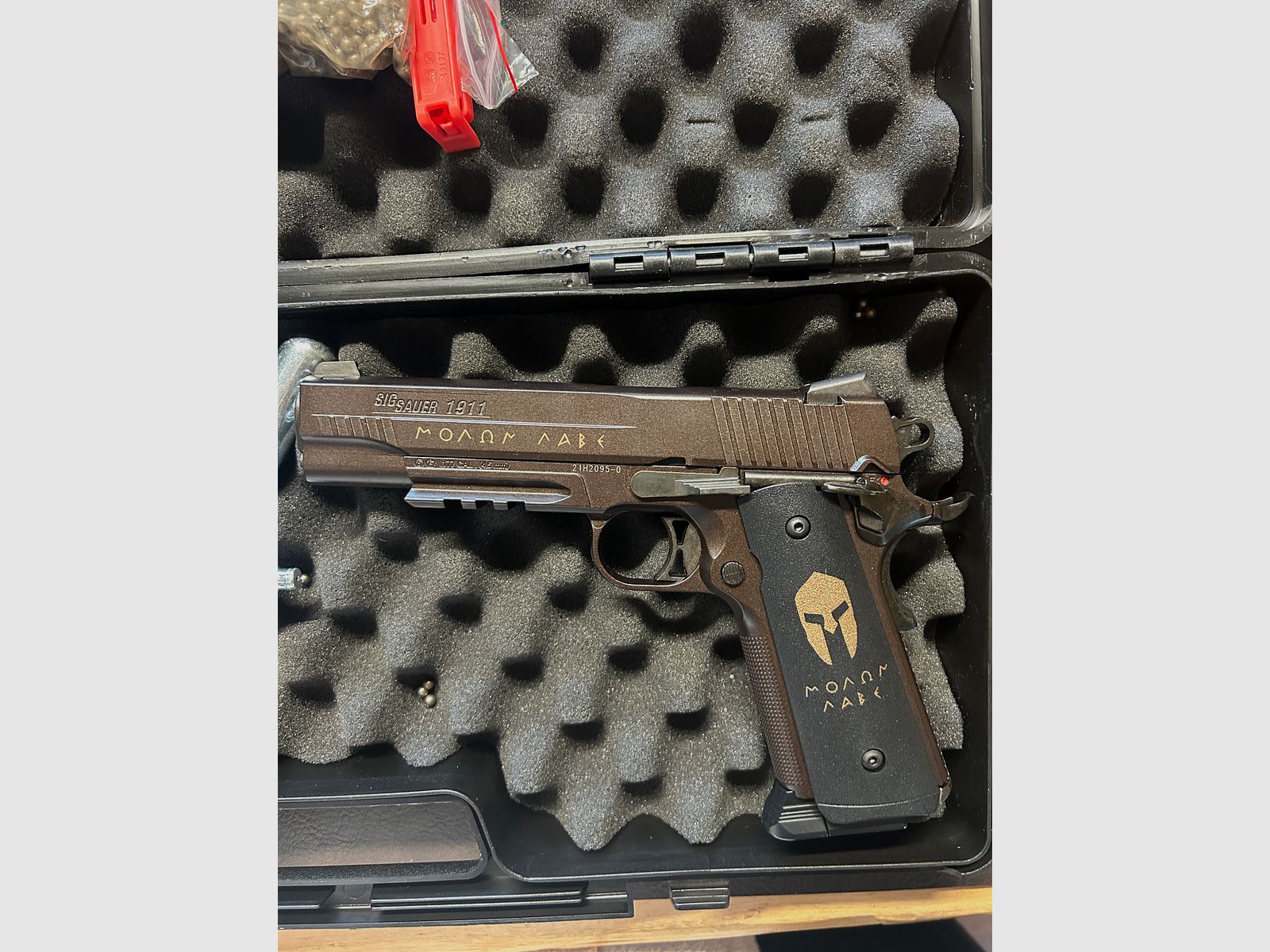 Sig Sauer 1911 Spartan CO2 Pistole Vollmetall Blowback 4,5 mm im Set