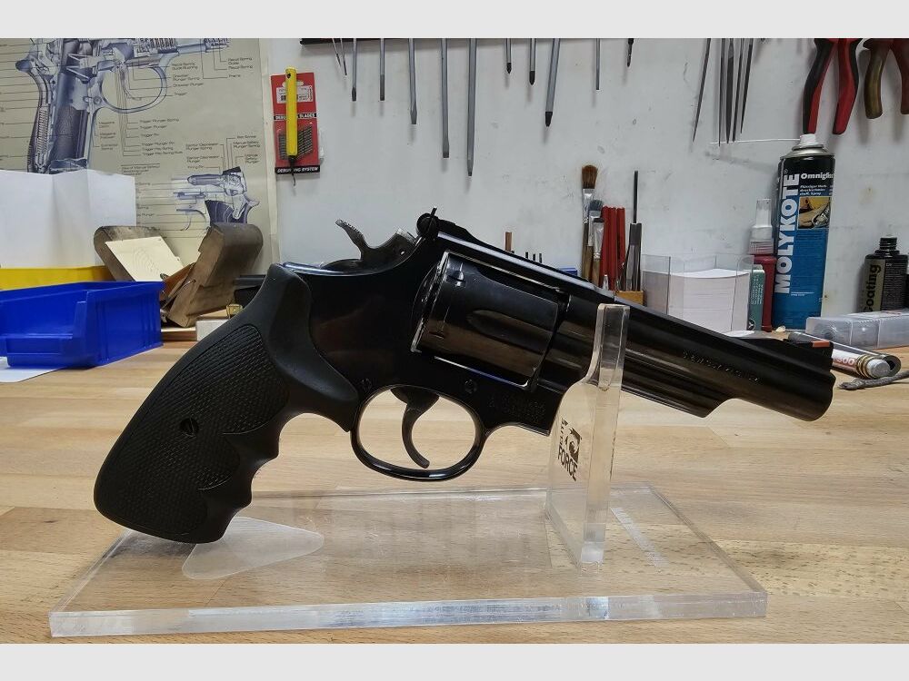 Smith & Wesson 19-7	 .357Mag