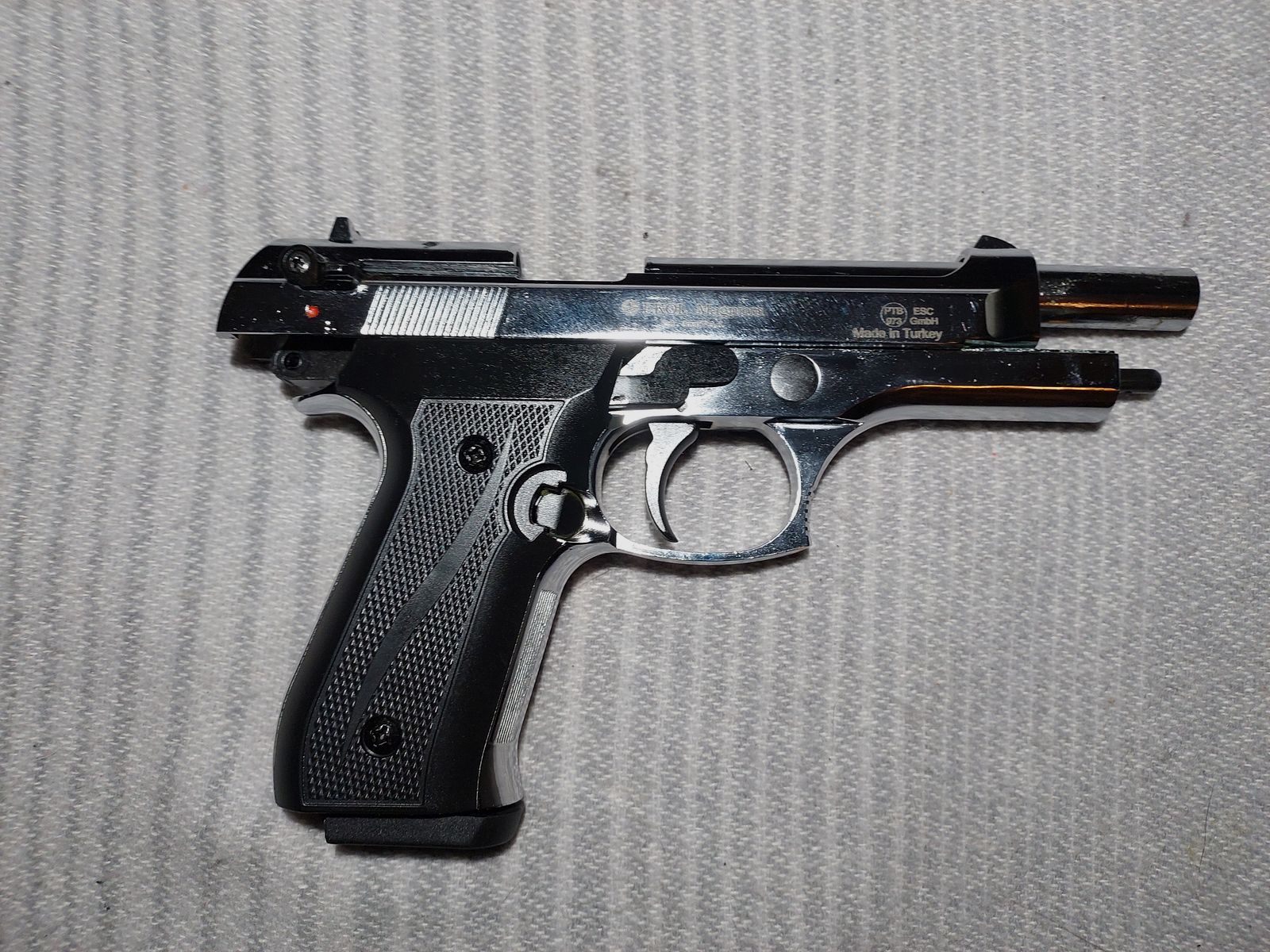Ekol Firat Magnum pistolet de défense chromé cal. 9mm P.A.K. (PTB 973) comme neuf !