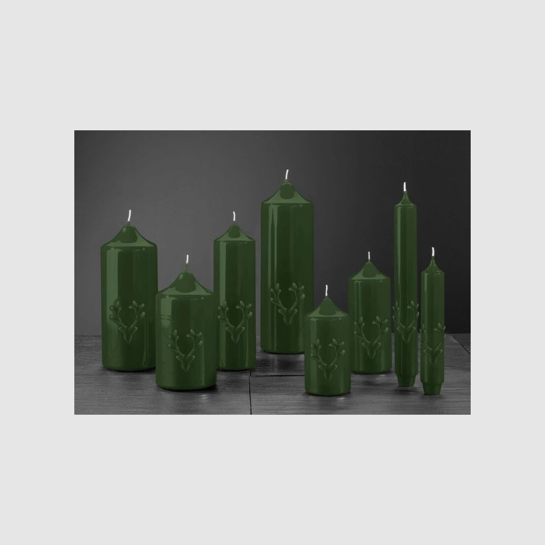 Engels Kerzen Gelackte Stab- oder Stumpkerze mit Geweih