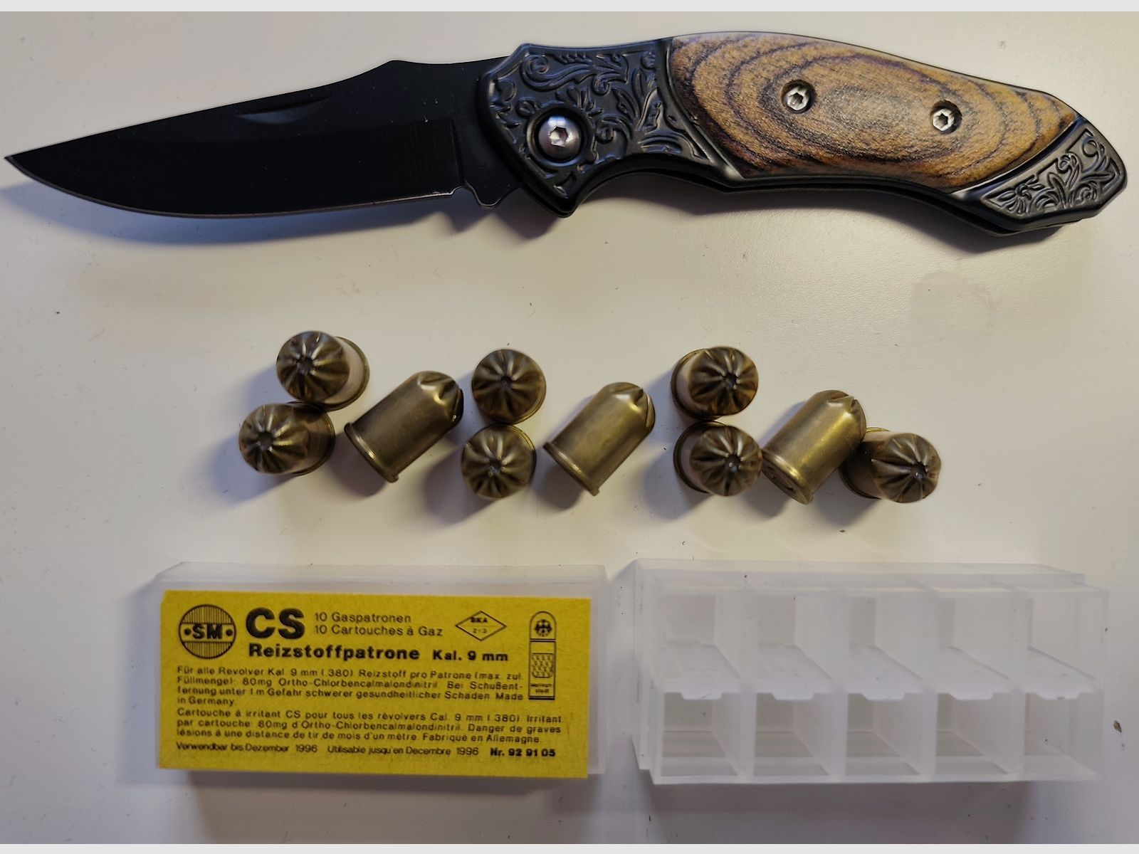 CS Gas Cartucce 9mm Revolver Produttore SM Rhöner + piccolo coltello tascabile