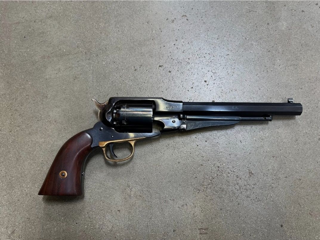 Brugt Uberti 1858 New Army | Cal. 44, billede 1 af 6