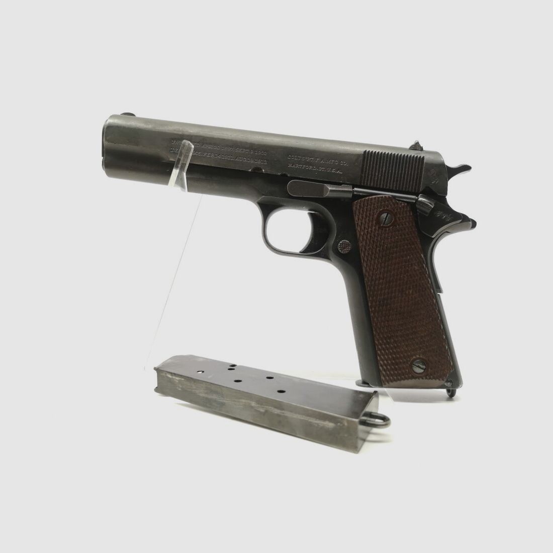 Colt 1911 Comercial