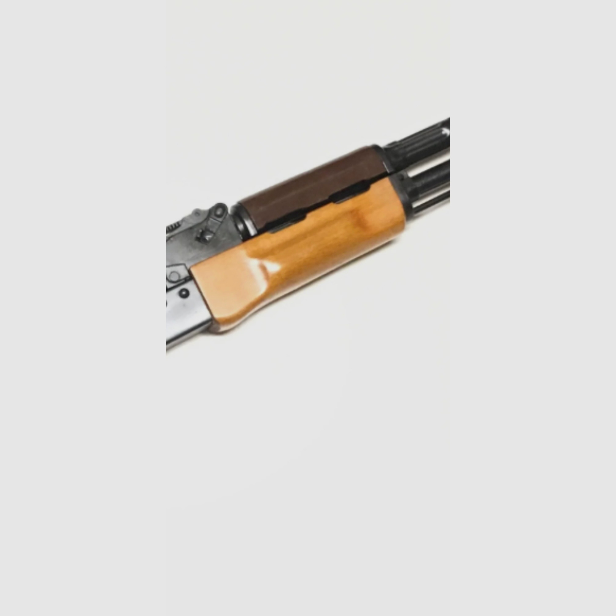 ••• AK 47 / NVA MPi KM DDR Kalaschnikov Oberer Handschutz / AK 47 / AK 74 / Yunker / WBP / Saiga •••