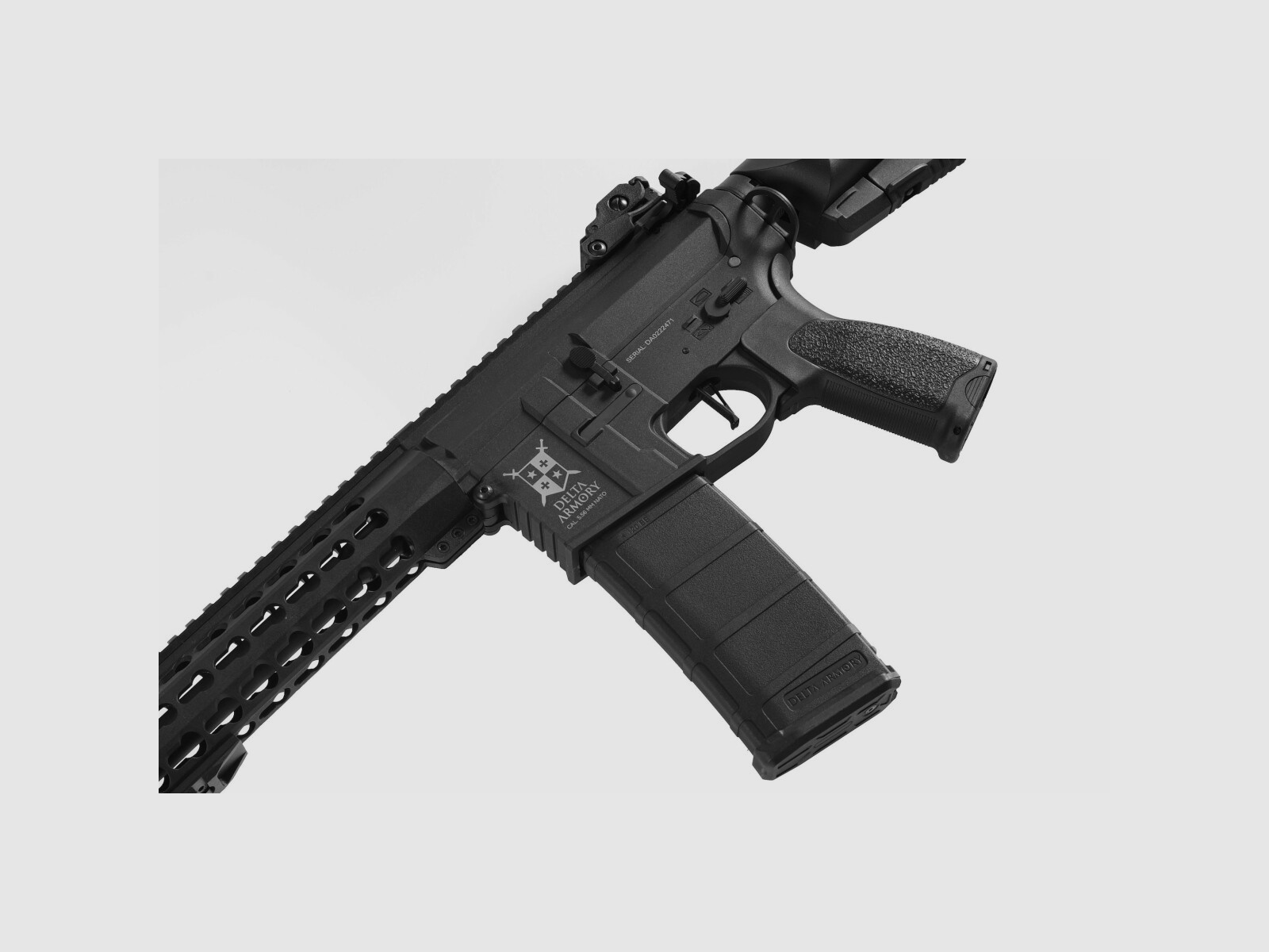 AR15 KeyMod 10 pulgadas CHARLIE Negro S-AEG Rifle Airsoft Libre a partir de 18 años | Delta Armory