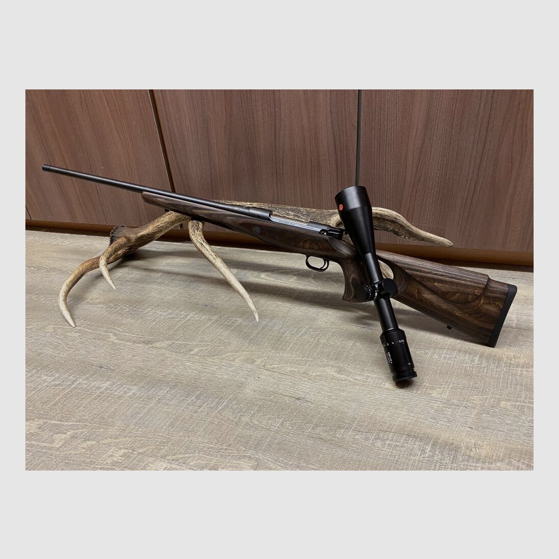 Mauser M12 Max, met Leica Amplus 6 2,5-15x56 i