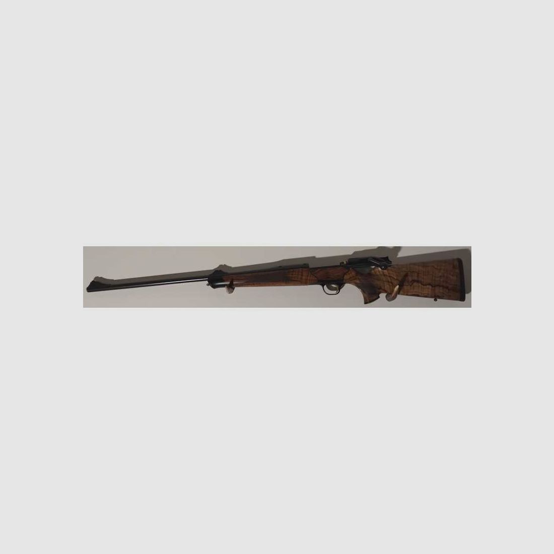 BLASER R8 LINKSHÄNDER IM KALIBER 300 WIN SHORT MAG, Bild 6 von 9