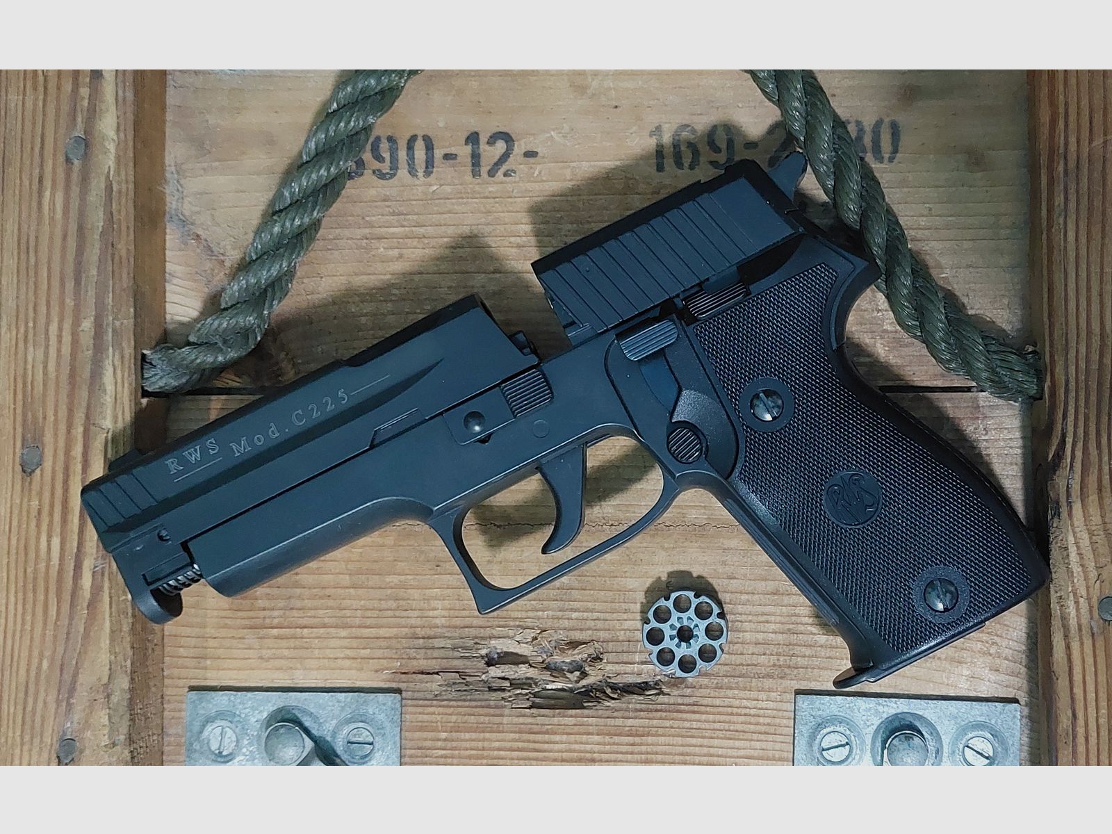 Pistola CO² RWS Mod. C225 4,5 mm Diabolo