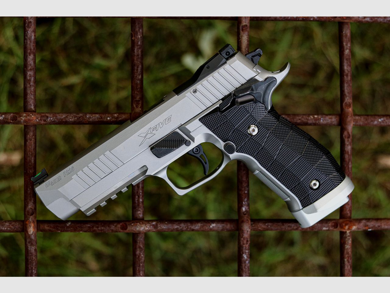 Lok Grips – Sig Sauer P226 SAO / Grid lock / Black Aluminium