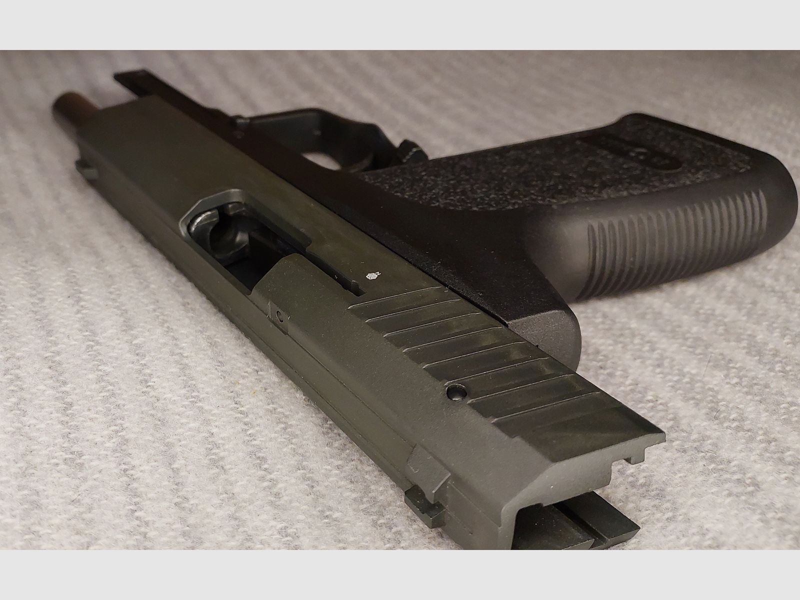 Röhm RG 96 blank firing pistol blued (PTB 699)