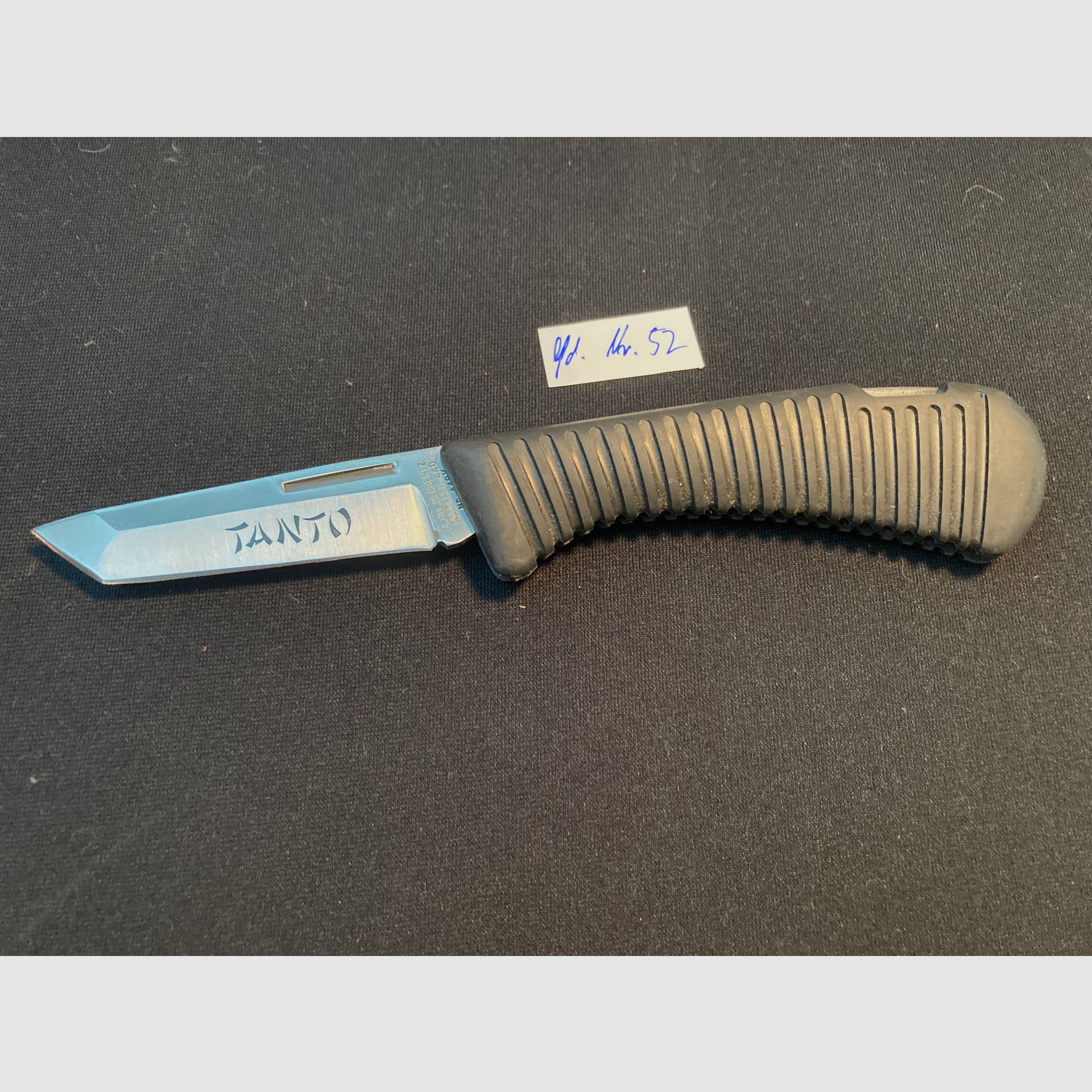 Tanto Klappmesser, Backlock, Zweihandmesser, Gummigriff (sehr griffig) 52