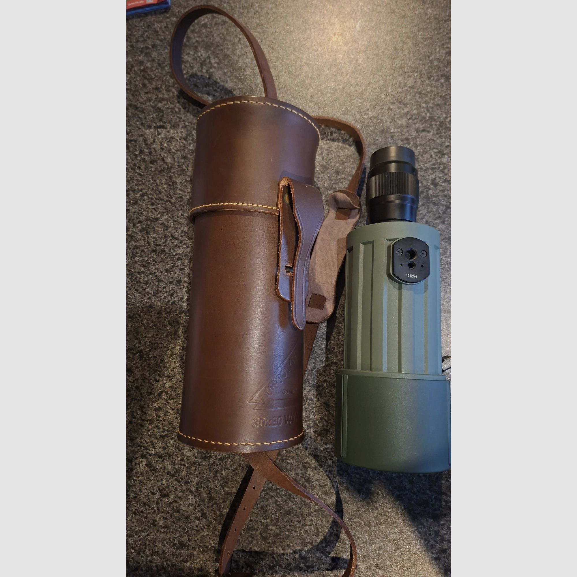 Optolyth Spotting Scope 30×80 BGA WWIS Ceralin plus for Hunters / Ornithologists / Naturalists