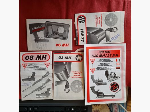 Handleidingen voor " Weihrauch - wapens, losse verkoop 10 Euro. allemaal samen voor 22 Euro.