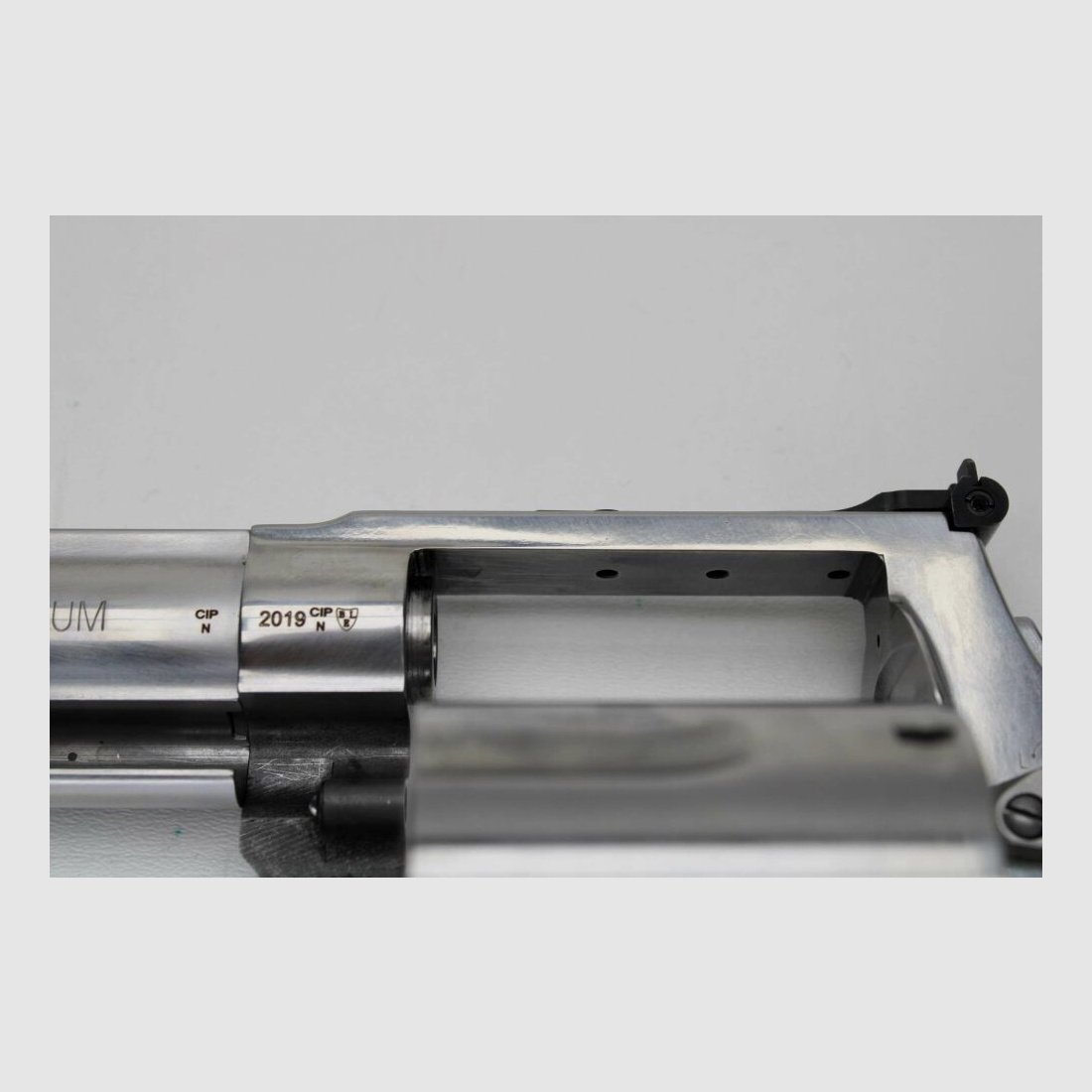 Revolver S&W Smith & Wesson Mod V460 M460 XVR Kal. .460 S&W 5" Lauf .460S&W Mag;.454Casull;.45Colt