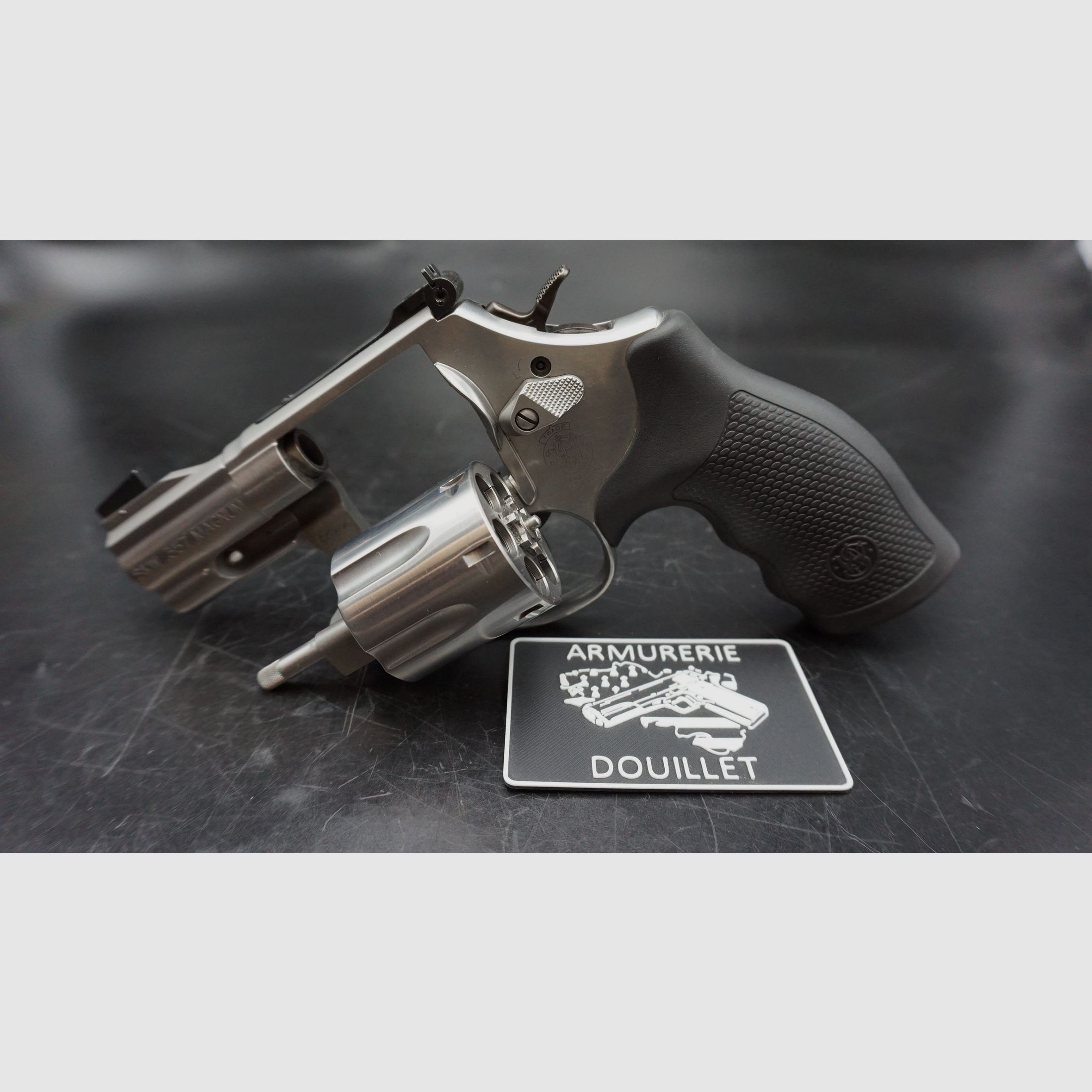 Revolver SMITH & WESSON 686 2,5 pollici .38SP/.357MAG usato, immagine 3 di 8