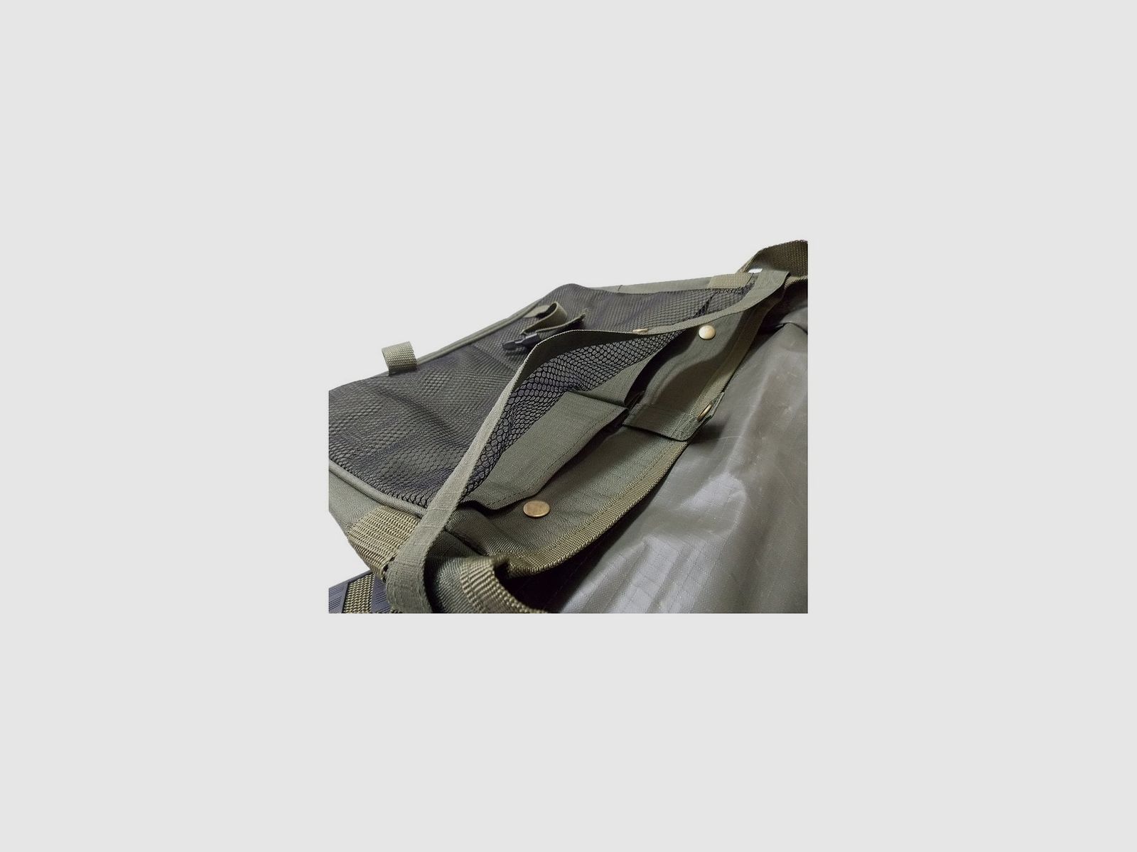 Jagdtasche aus Cordura mit vorderem Netz 37x32x11 cm Grün, Bild 4 von 4