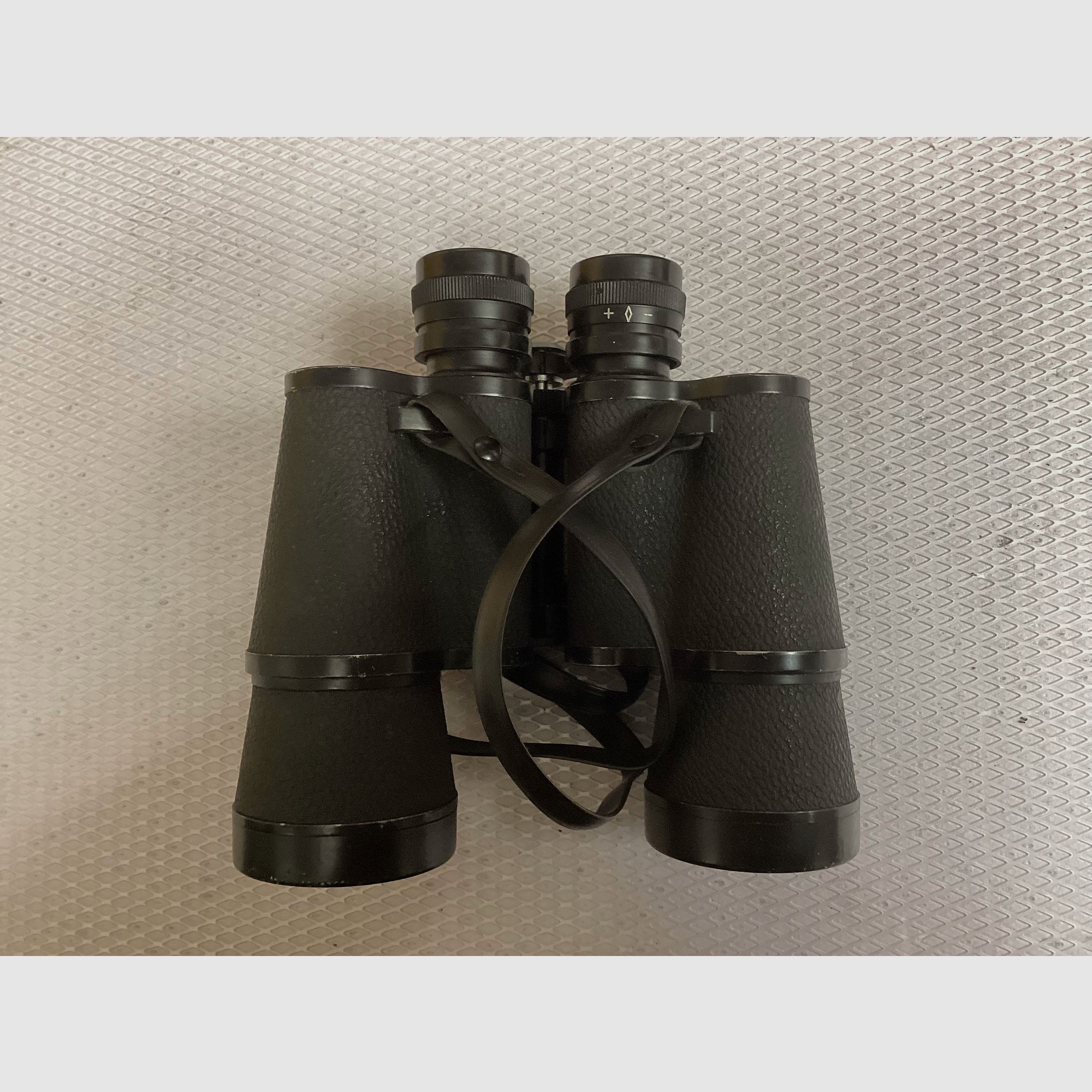 Fernglas der Marke Ringfoto in Originaltasche