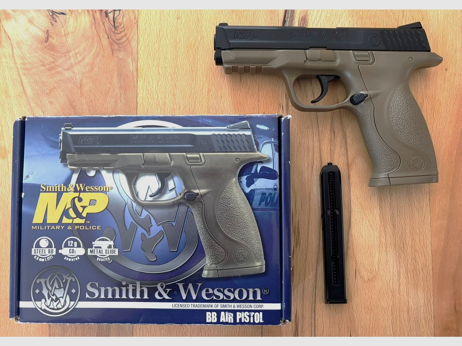 S&W M+P in 4,5 mm BB Co 2 killer di lattine !!!!