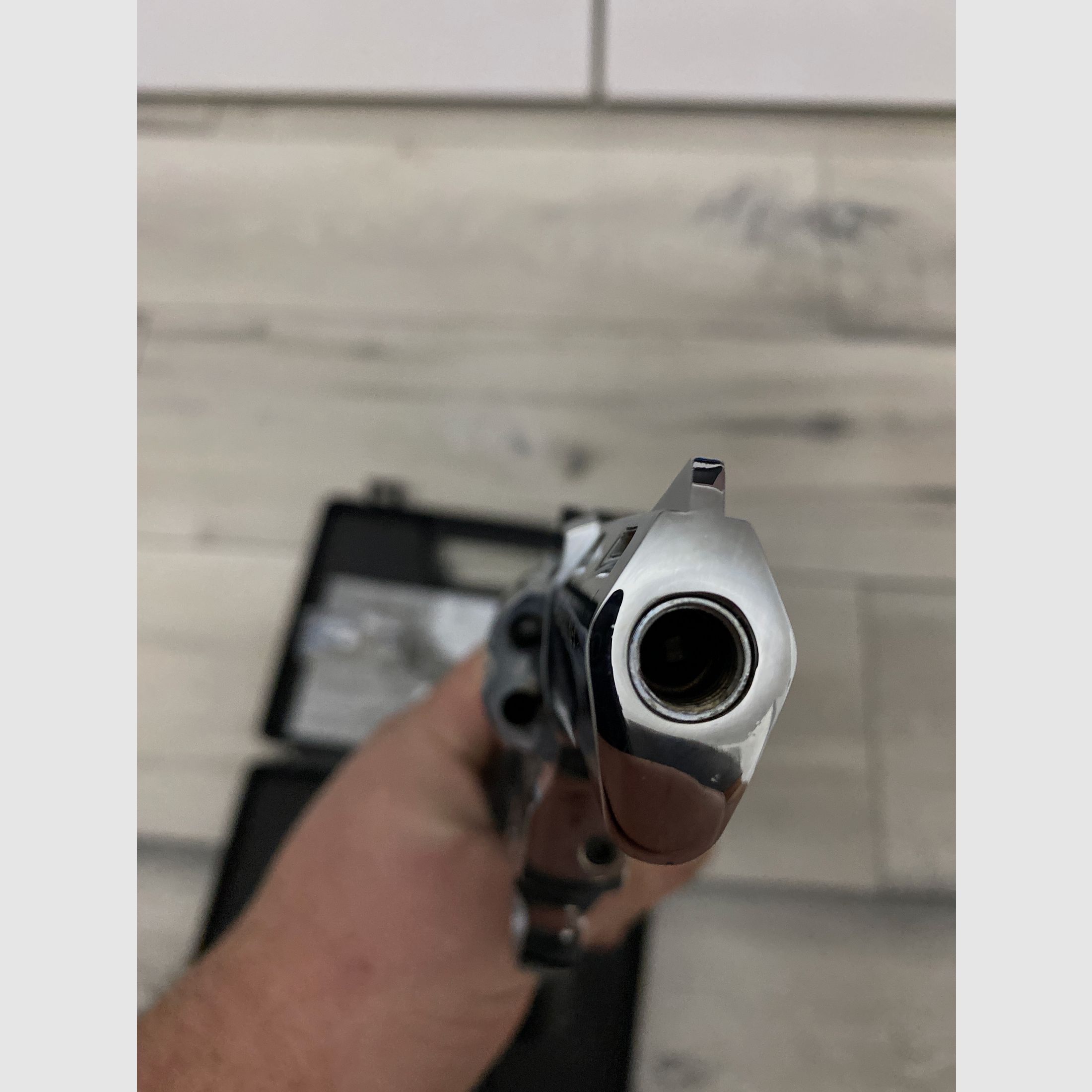 Zoraki R2 3 inch blank firing revolver 9mm R.K. - Chrome New