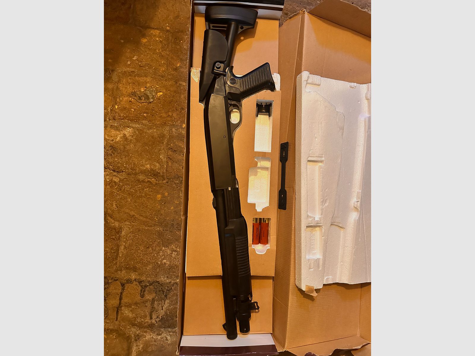 Fucile a pompa multi-colpo Airsoft BGS M56C