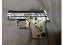Pistolet de poche Mikros