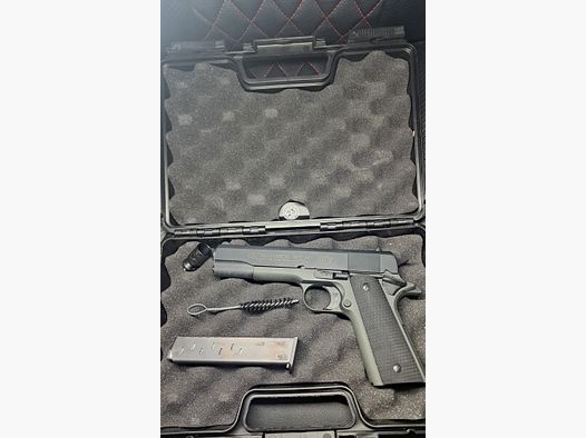 Colt blank firing pistol Government 1911 A1 used
