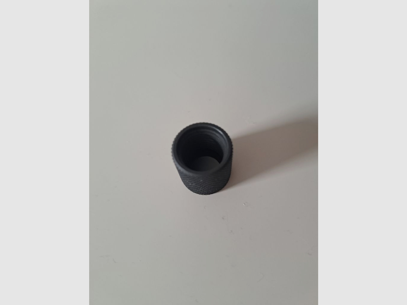 Osłona gwintu wylotowego 1/2 "20 stal oksydowana