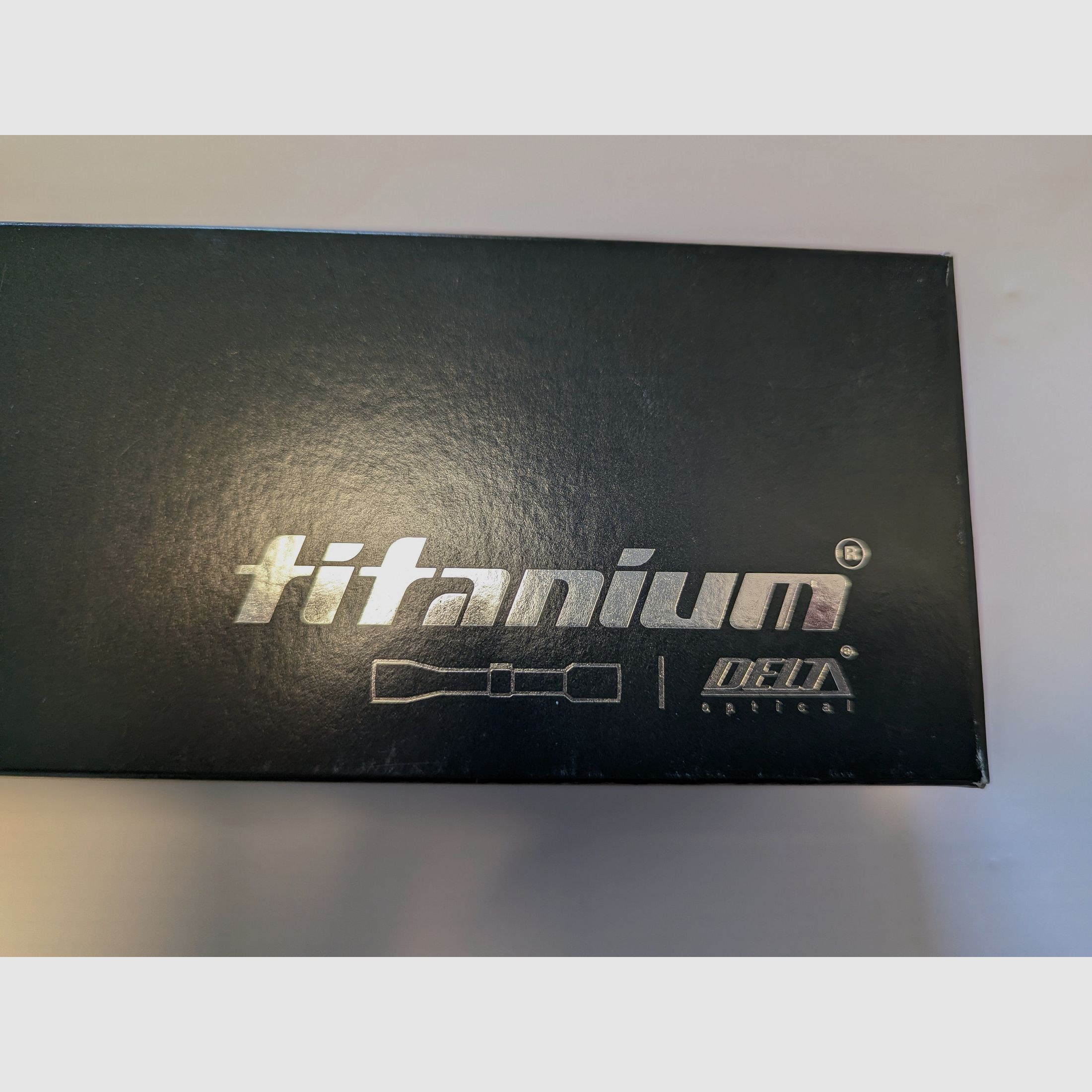 Delta Optical Titanium 4–24x50 HD – Leuchtabsehen 4A-S