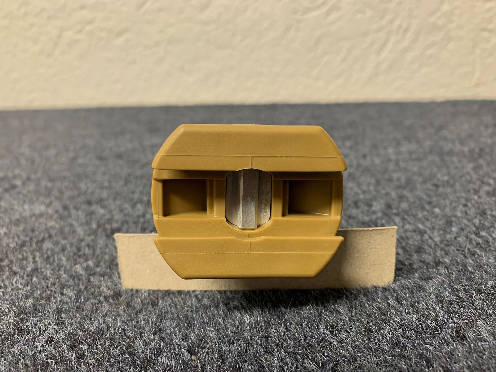 HK Sturmgriff mit Einschub für LM/LLM-Taster sandfarben / RAL8000 - NEU - Heckler & Koch Mr223 Mr308 G28 G95k KSK