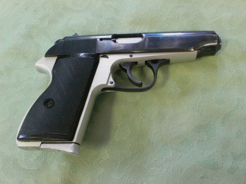 Makarov PA 62, image 2 sur 2