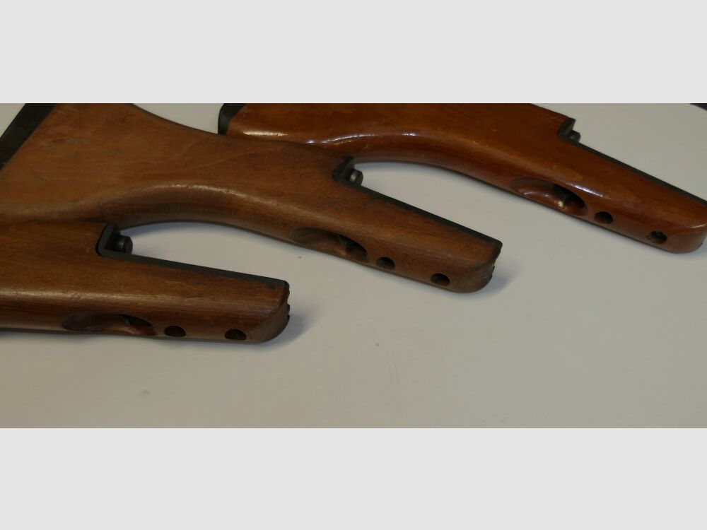 Imi Isreal SAR M54 / UZI / BW MP2 Hinterschaft Holz Gebraucht