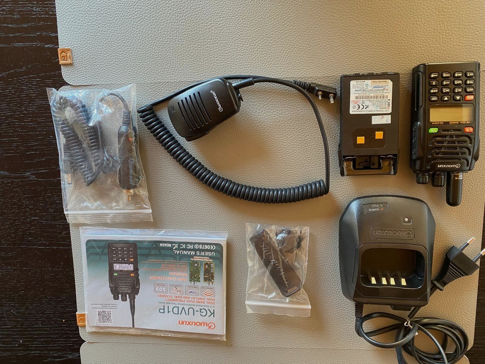 WOUXUN Handfunkgerät KG-UVD1P