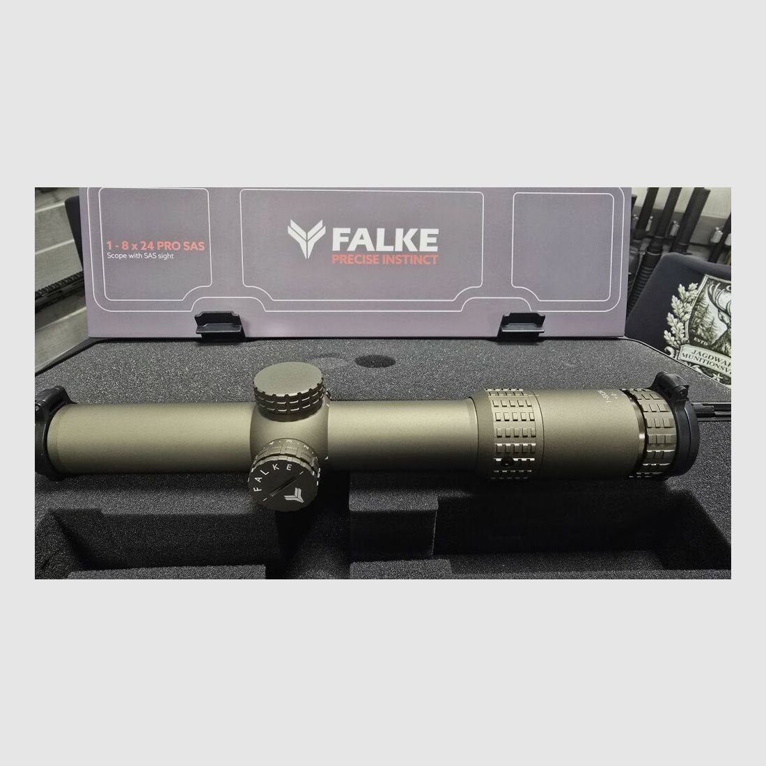 FALKE 1-8x24 PRO SAS 34mm Tube - SPECIAL COLOR GREIGE/BRONZE available immediately, shipping +8.50€ RRP: 879€