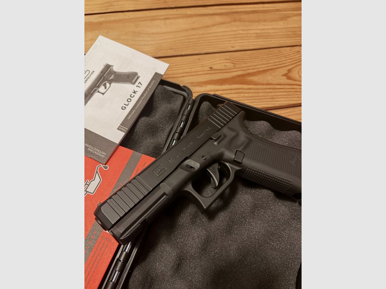 Glock 17 Gen5 9mm Pak