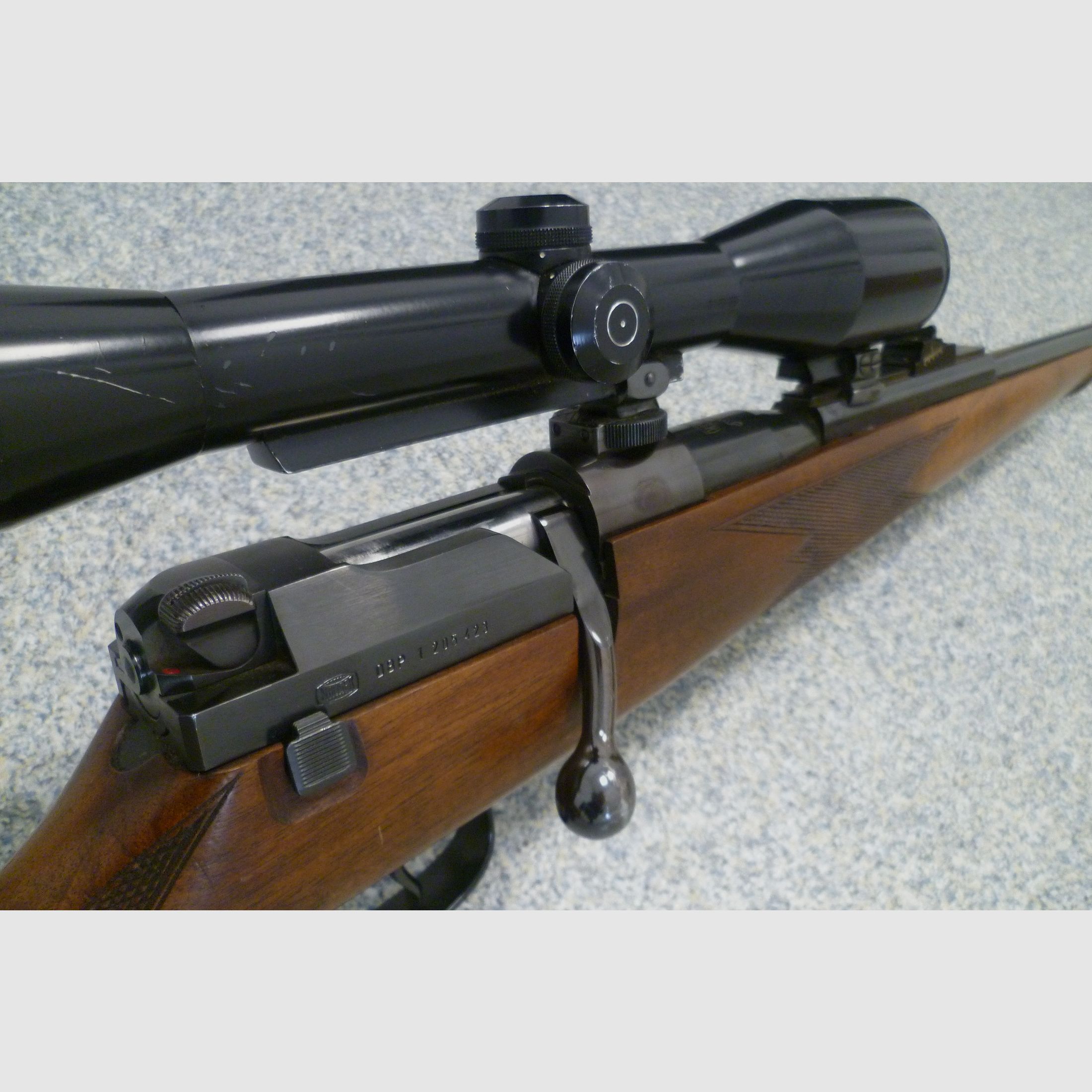 Rifle repetidora Mauser modelo 66 S .243 Win.