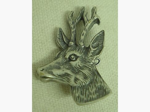 Brosche Rehbock - 28mm,altsilber