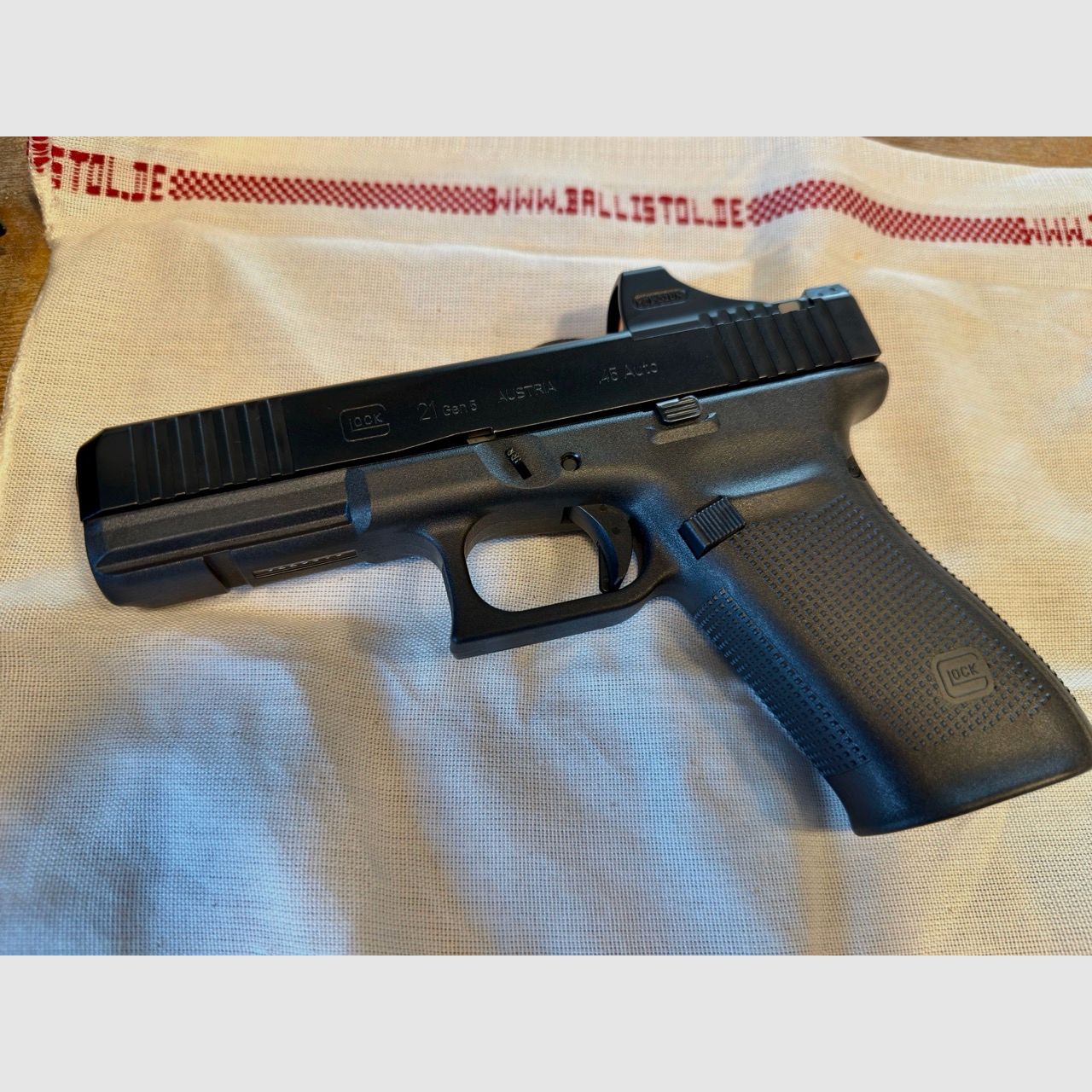 Glock 21 Gen5 MOS - Holosun SCS-MOS-GR - Ghost Inc. Angel 3.0 - SAFARILAND® 577 GLS