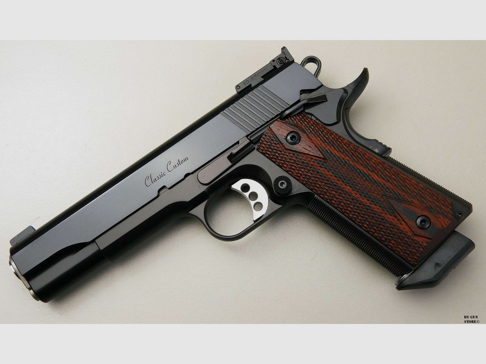 Pistola ED BROWN CUSTOM mod. Classic Custom cal. 45 ACP, immagine 2 di 8