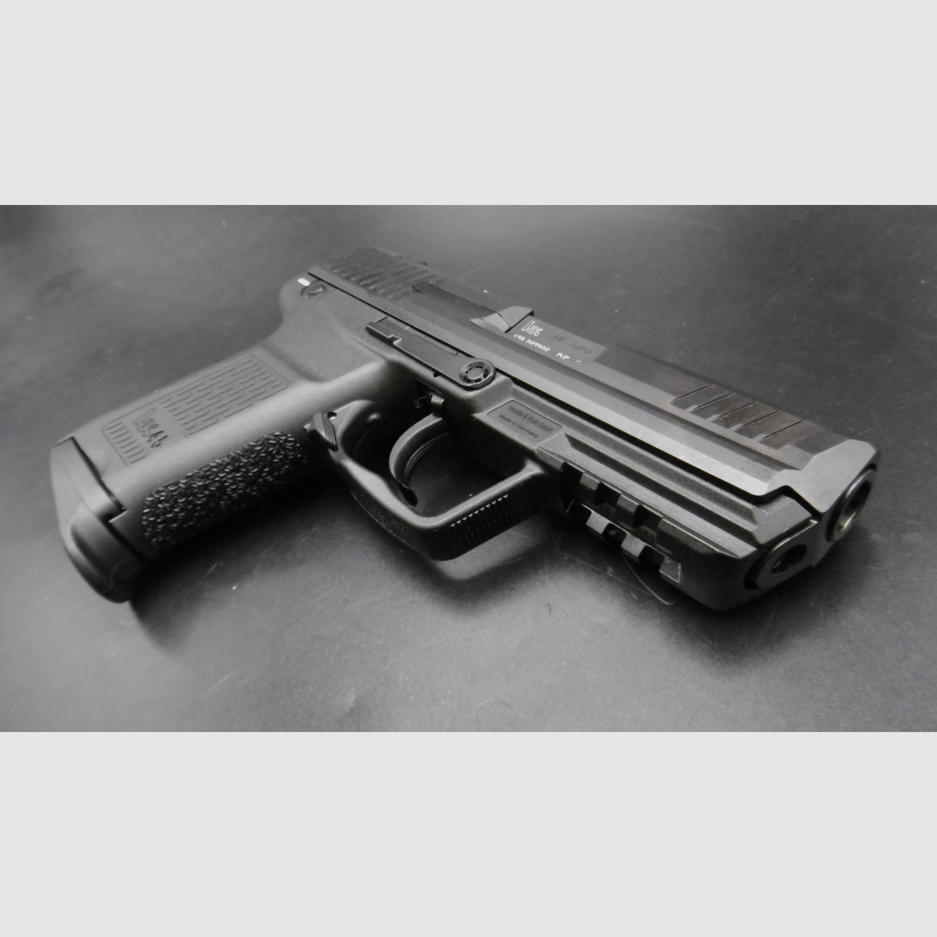 Heckler Koch 45 compact Kal. 45, Bild 2 von 6