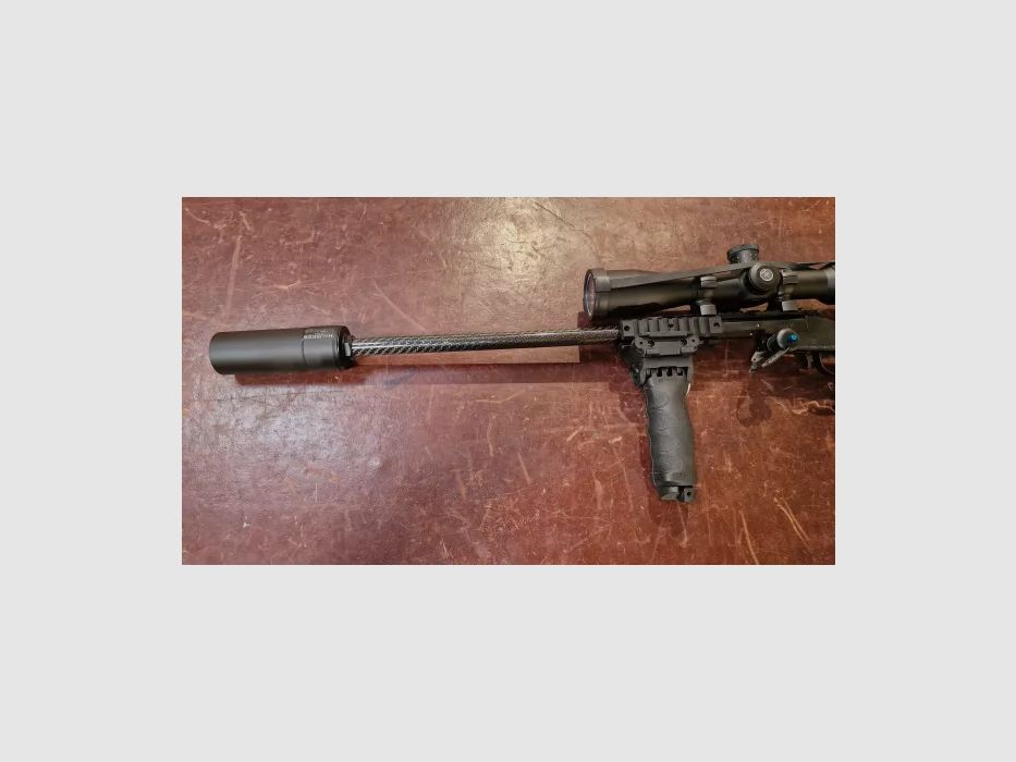 Używany - Karabinek kipplauf LITTLE BADGER .17 HMR CHIAPPA, zdjęcie 6 z 9