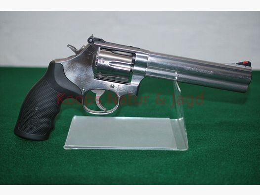 Smith & Wesson	 686-6