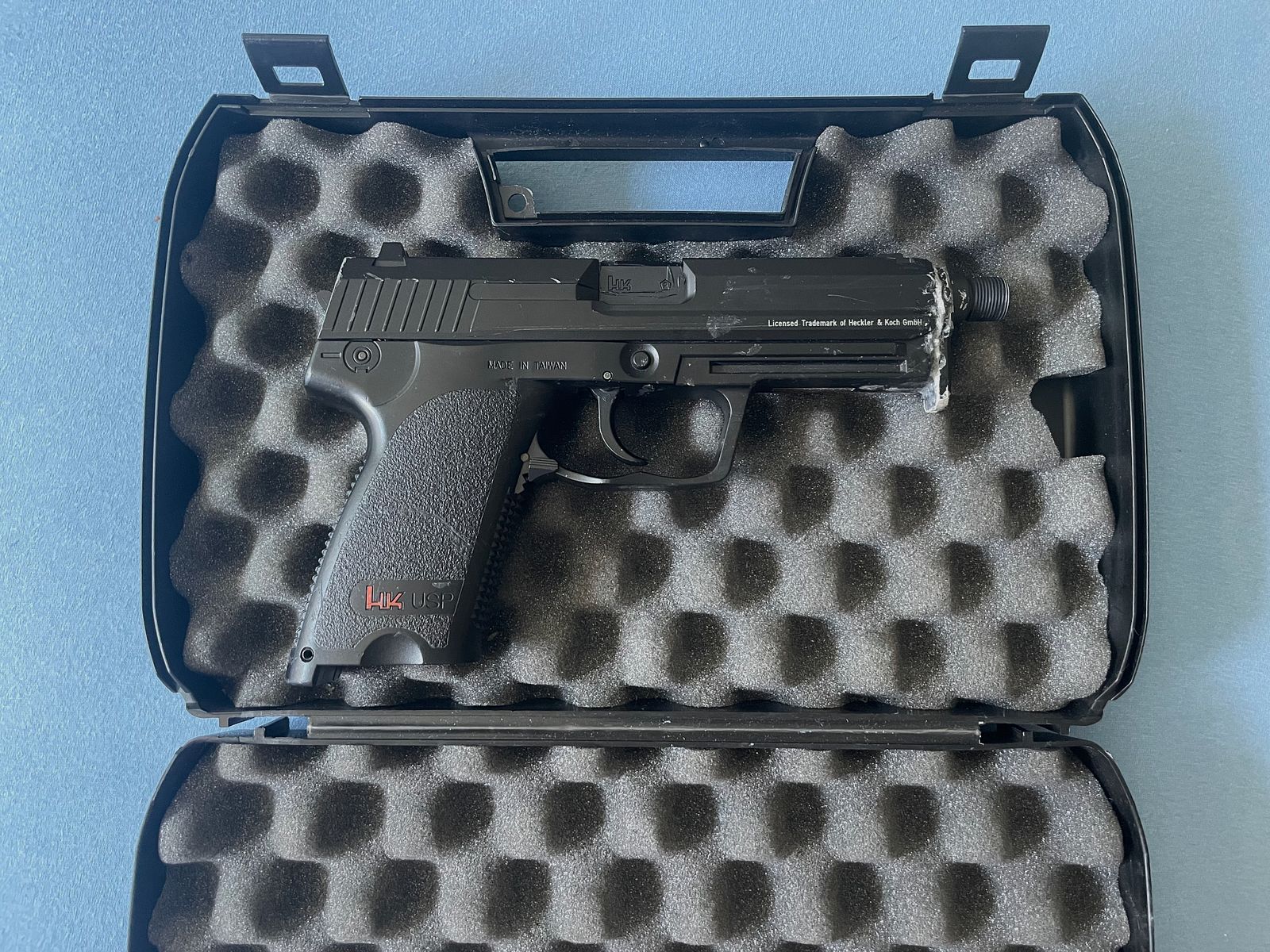 Umarex H&K USP CO2 NBB (+ 3 Magazine und Koffer)