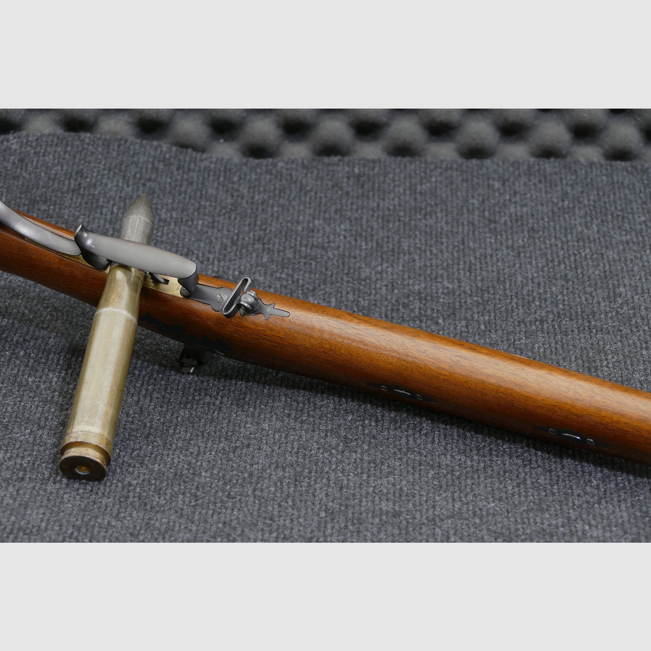 Davide Pedersoli Vorderlader Gewehr Tryon Rifle (Model S.229) uitvoering Creedmoor, .45 zwartkruit, zeer goed onderhouden