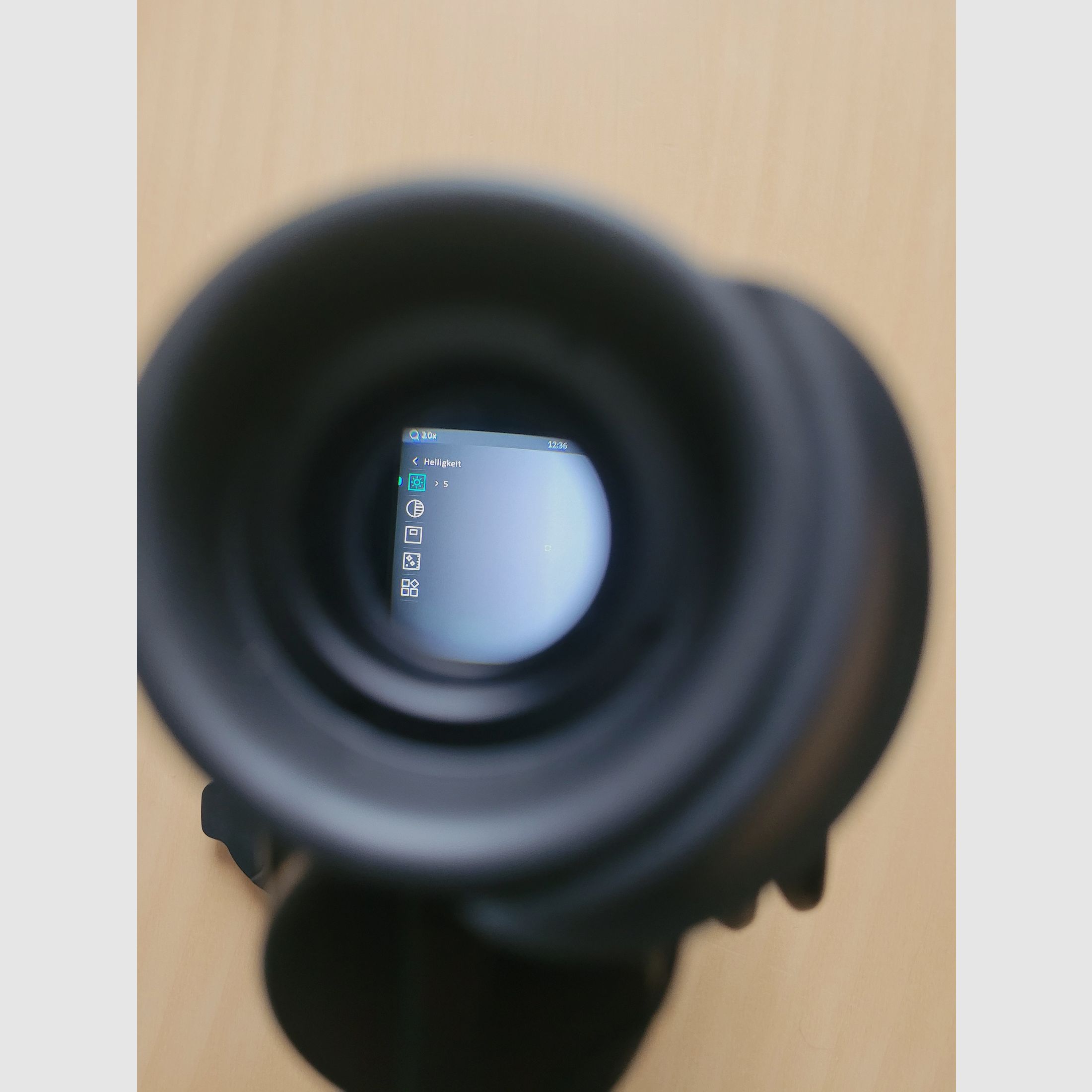 Hikmicro Condor CQ35L Wärmebildkamera – sehr guter Zustand – inkl. Laser-Entfernungsmesser