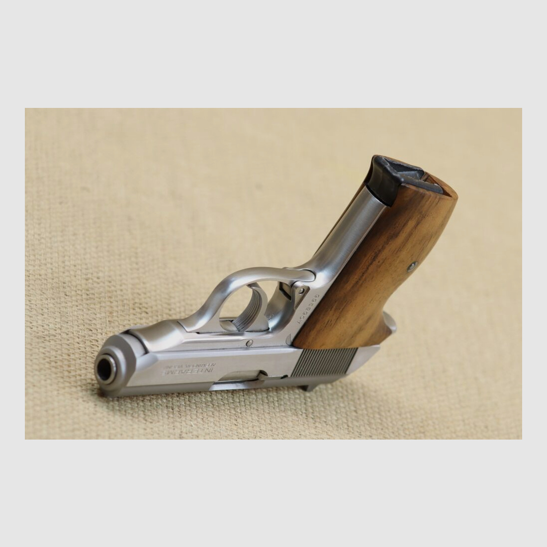 Interarms PPK 9mmBrowningK