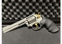 Smith & Wesson 617 Target Champion