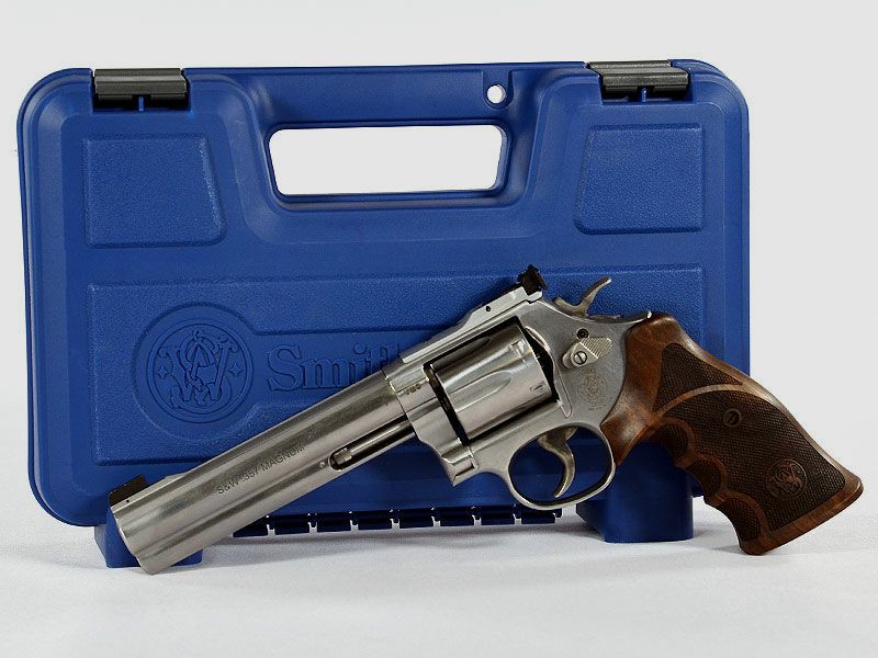 Smith & Wesson 686 Target Champion Deluxe