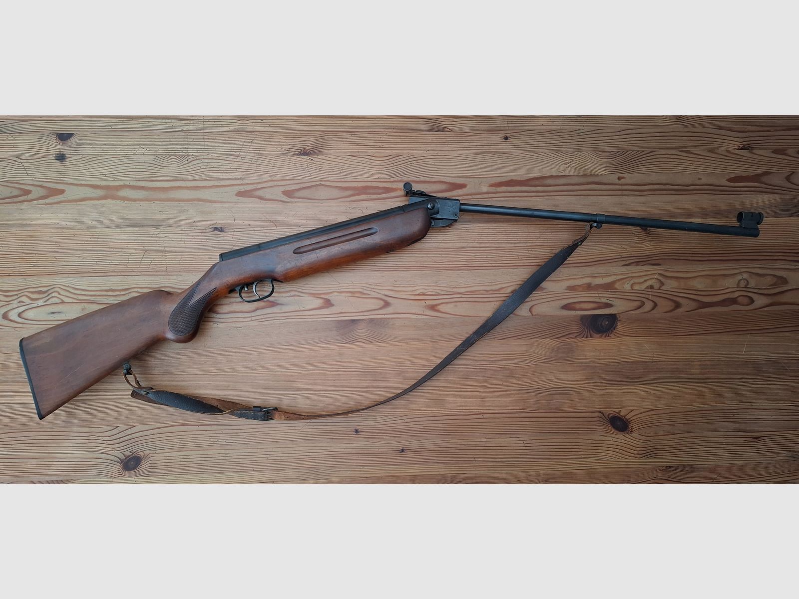 Burgo „Meisterschütze“ (Weihrauch HW 35) Cal. 4,5mm – rarità intorno al 1960, blocco del barrel, senza marchio F, libero da 18 anni!, immagine 1 di 6