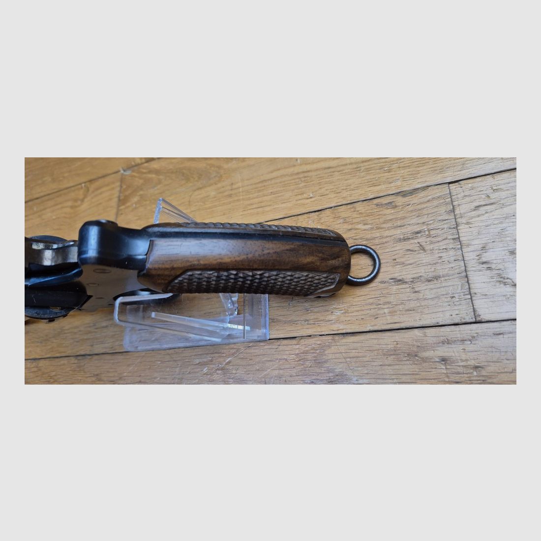 Mooie dienstrevolver model 1892 – Gewoon maar mythisch – Hoogtepunt van de dienstrevolver Made in France – Kaliber 8mm92 – Mono-nummer – Wapen uit 1910 – Mooie mechaniek – Mooie loop – Holster model 1915 uit de Grote Oorlog – TBE +, afbeelding 14 van 31
